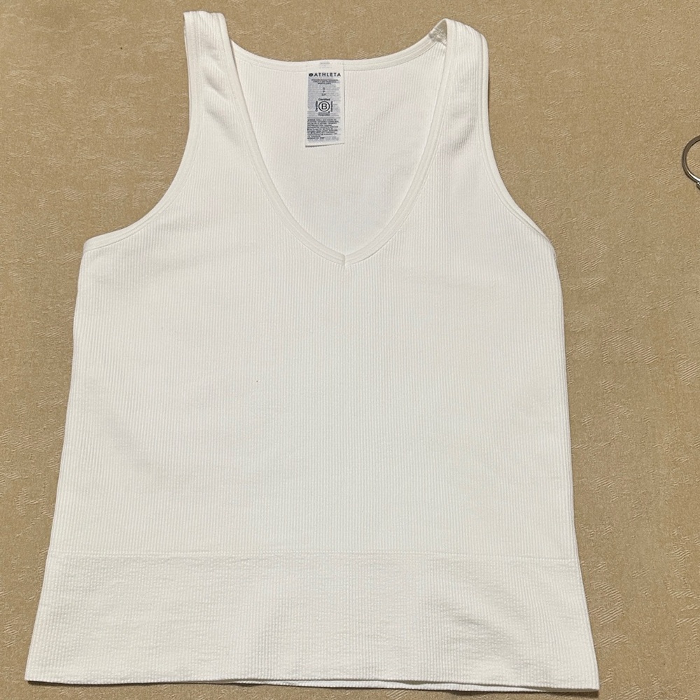 Athleta Cream Ribbed V-Neck Tank